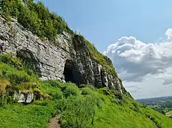 Anstieg zu den Höhlen