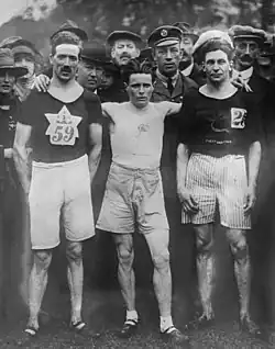 Charles Clibbon (links) belegte Rang sechs