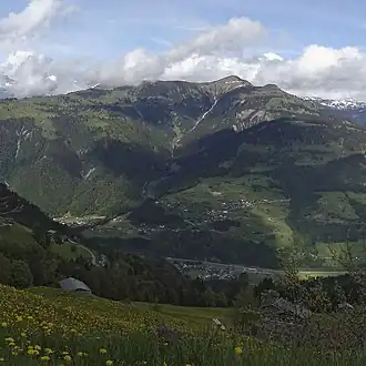 Das Chrüz – Ansicht vom Bergdorf Furna