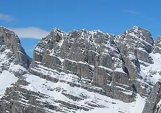 Von links nach rechts: Die Ostseite der Bocca del Tuckett, Cima Roma, Cima della Vallazza und Cima Falkner