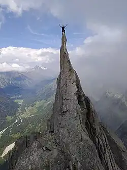 Kletterer zuoberst auf der Fiamma.