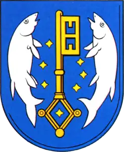 Fisch und Schlüssel als Attribute des hl. Petrus (Berlin-Köpenick)