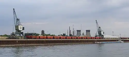 Schiff-Schiene-Umschlag im Godorfer Hafen