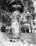 Colonne Morris, Place St-Sulpice, Paris, 1910