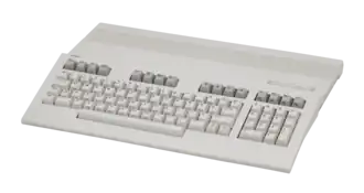 Commodore 128 (1985)