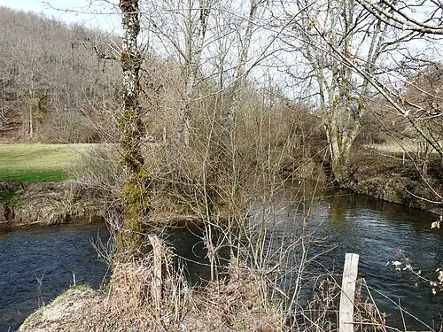Mündung der Boucheuse in die Auvézère