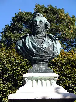 Büste zum Andenken Daguerres in Cormeilles en Parisis