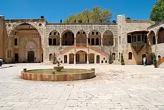 Dair al-Qamar und Beit ed-Din
