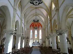 Langhaus mit Blick auf den Chor