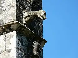 Skulpturen am Glockengiebel