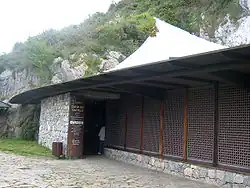 Cueva del Castillo