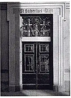 Neusser Straße 23, Eingang Hubertusstift