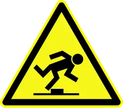 D-W014 Warnung vor Stolpergefahr ty