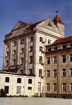 „Diamalt-Turm“ in Allach-Untermenzing – Ansicht von Nord-West