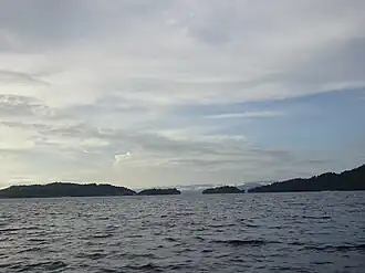 Die Dampierstraße, etwa 40 km von Sorong