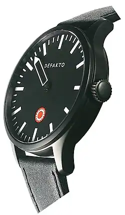 Ein-Zeiger-Uhr mit Viertelstunden-Unterteilung und Gangindikation (12-Stunden-Uhr)