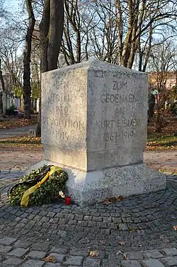 Revolutionsdenkmal