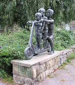 Rollerkinder Berlin-Weißensee, am Hamburger Platz (1976)