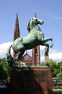 Denkmal des 1. Nassauischen Artillerieregiments Nr. 27 und Gedenktafel