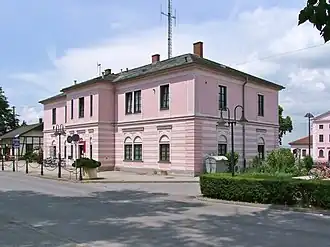 Empfangsgebäude (denkmalgeschützt)