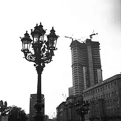 Zwillingsturm der Deutschen Bank während der Bauphase