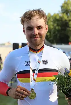 Max-David Briese als Meister in der Mannschaftsverfolgung (2025)