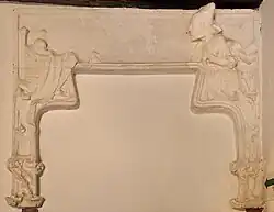 Sie werden bald in den Palast zurückkehren – nicht so beschwert, dort finden sie ihr Kind, das ganz alleine spielt.