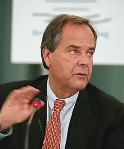 10. Dezember: Dieter Stolte (2000) (89)