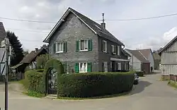 Diezenkauser Straße 15+17