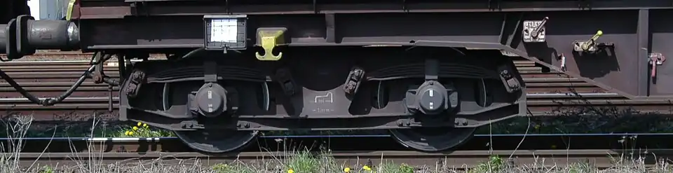 Drehgestell DB-Bauart 652 mit Parabelfedern (von LHB entwickelt und ab 1986 gebaut)