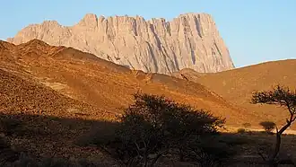 der Dschabal Mischt im Abendlicht
