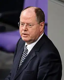 Peer Steinbrück (6. November 2002 bis 21. Juni 2005)