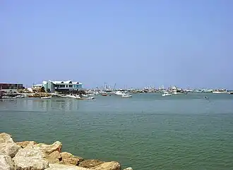 Blick auf den Hafen von Manta