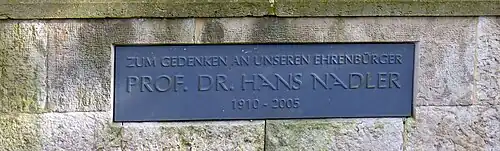 Gedenkplatte für den Denkmalpfleger und Ehrenbürger Hans Nadler