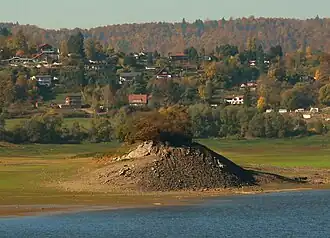 Liebesinsel (Burgberg) bei Niedrigwasser