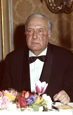 Eduard Manchot (1914–1977)