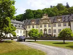 Schloss Ehreshoven dient als Innen- und Außenkulisse für Königsbrunn