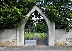 Hauptportal an der Bergstraße (2012)