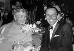 Frank Sinatra mit Eleanor Roosevelt