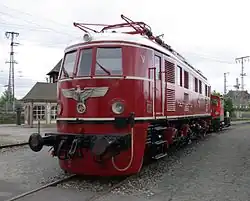 E 19 12 in rot im Verkehrsmuseum Nürnberg, 2010
