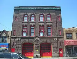 Feuerwache Engine 291, Ladder 140