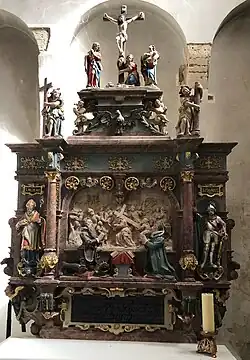 „Hochaltar“ aus Sandstein und Alabaster