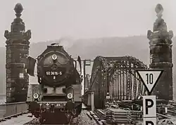 Nördliche Brückenzufahrt (Eröffnung der sanierten Brücke am 30. September 1990)