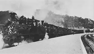 Eröffnungszug Schwäbisch Gmünd-Göppingen mit zwei Loks des Typs Württembergische F 1c im Mai 1912