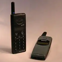 GH337 (links, 1994) und T28s (rechts, 1999)