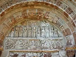 Tympanon mit Pfingstwunder und Jüngstem Gericht