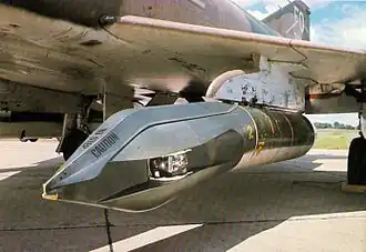 F-4D: Aerodynamischer Pave Knife Laserzielbehälter