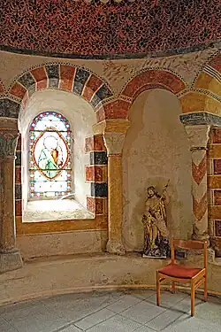 Chorapsis, Arkaden halblinks