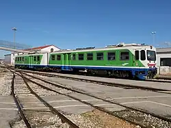 Doppeltriebwagen M4.355 der FAL in Bari Salo