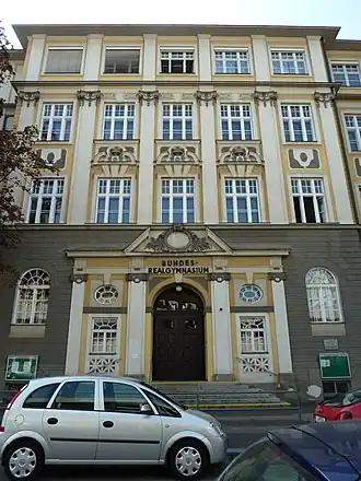 Hausfront Bundesrealgymnasium